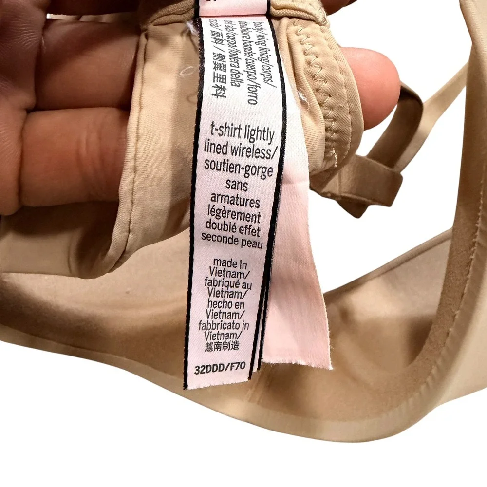 Victorias Secret T-Shirt Lightly Lined Wireless Bra Nude Beige 32DDD F70